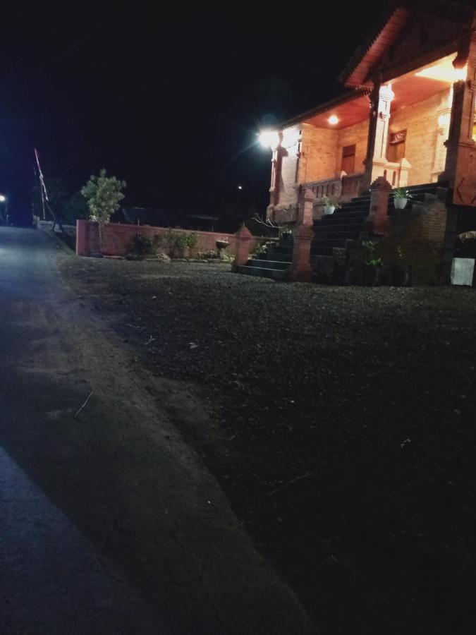 Villa Pringgitan Tawangmangu Kültér fotó